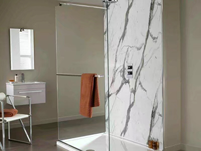 Panneaux PMMA pour sol et panneaux de douche